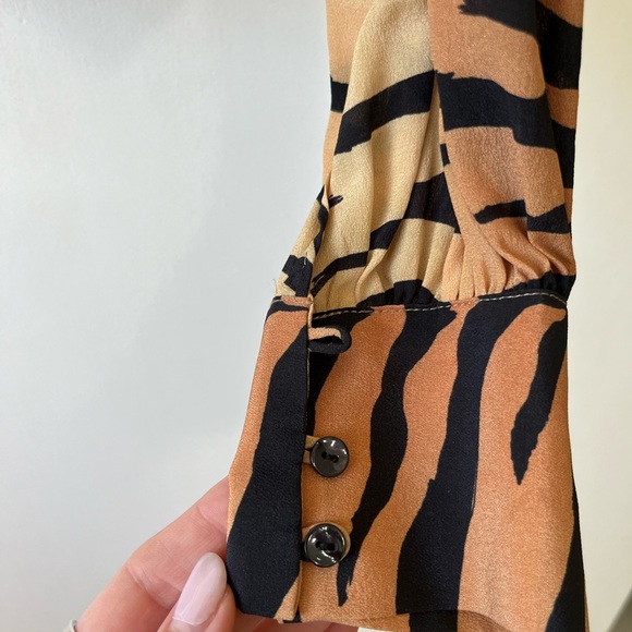 Realisation Tiger Top - Picture 5 of 8